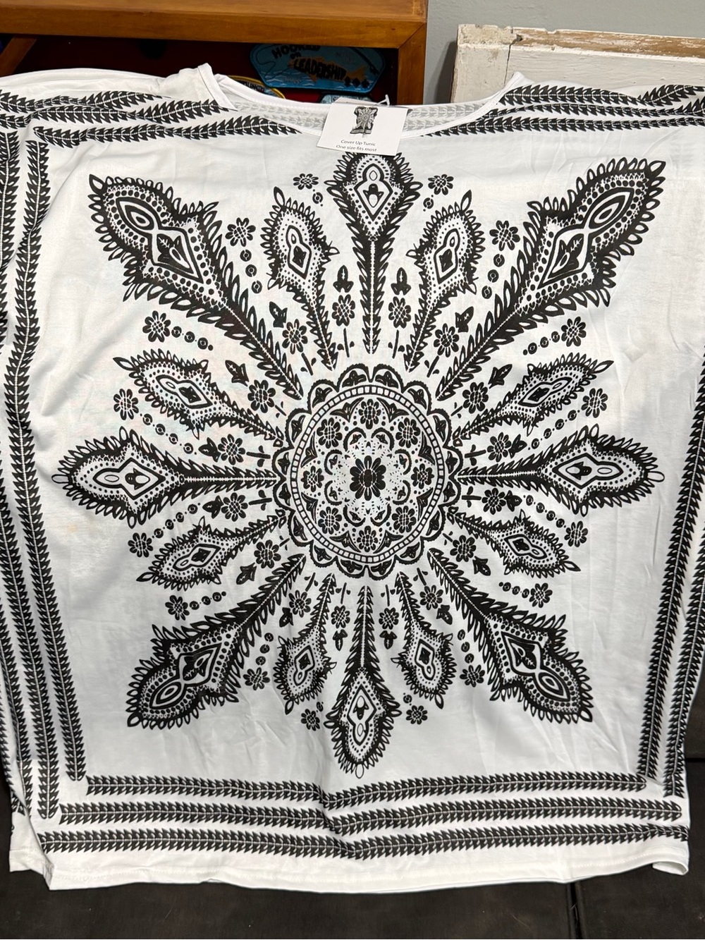 Women’s White & Black Printed Swim Coverup Tunic